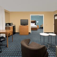 Отель Fairfield Inn & Suites by Marriott Albuquerque Airport интерьер отеля фото 2