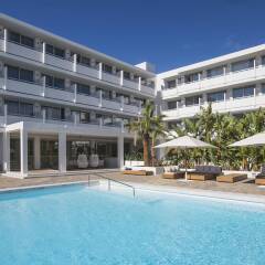 Hotel Anfora Ibiza бассейн
