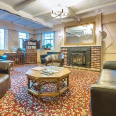 Отель The Buchan Hotel Канада, Ванкувер - отзывы, цены и фото номеров - забронировать отель The Buchan Hotel онлайн интерьер отеля фото 3