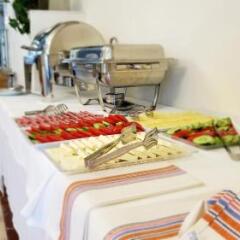 Отель Mervin Hotel Албания, Kruje - отзывы, цены и фото номеров - забронировать отель Mervin Hotel онлайн питание фото 3