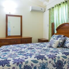 Отель Ocho Rios Beach House at Dax Hall Очо-Риос комната для гостей