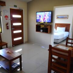 Апартаменты Nadi Airport Apartments комната для гостей фото 5