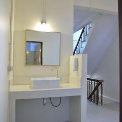 Отель PanPan Hostel Bangkok Таиланд, Бангкок - отзывы, цены и фото номеров - забронировать отель PanPan Hostel Bangkok онлайн ванная