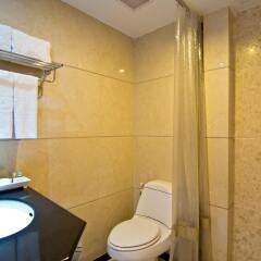 Отель LK Royal Suite Pattaya Таиланд, Паттайя - 1 отзыв об отеле, цены и фото номеров - забронировать отель LK Royal Suite Pattaya онлайн ванная