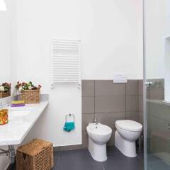 Отель Guascone Apartments Италия, Палермо - отзывы, цены и фото номеров - забронировать отель Guascone Apartments онлайн ванная