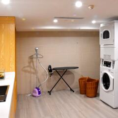 Отель Holiday Inn Express Shanghai Gubei фитнесс-зал фото 2