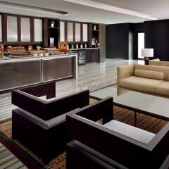Marriott Hotel Downtown, Abu Dhabi гостиничный бар