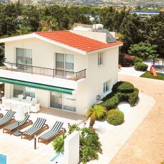 Отель Villa Silverline