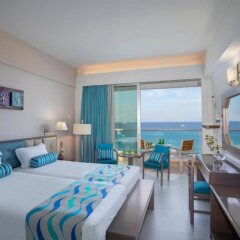 Отель Cavo Maris Beach комната для гостей фото 4