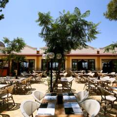 Отель Yel Holiday Resort питание