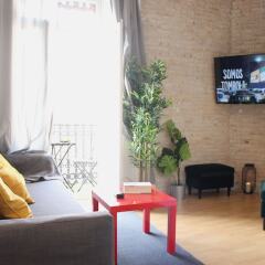 Апартаменты Art Boutique Colon Apartments гостиничный бар