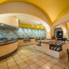 Отель Holiday Inn Guadalajara Expo Мексика, Гвадалахара - отзывы, цены и фото номеров - забронировать отель Holiday Inn Guadalajara Expo онлайн питание фото 2