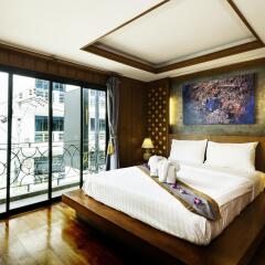Renoir boutique hotel 2* Номер Делюкс разные типы кроватей