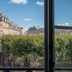 Отель Cour Des Vosges Париж комната для гостей фото 3