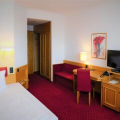 Отель Feringapark Hotel Германия, Унтерфёринг - отзывы, цены и фото номеров - забронировать отель Feringapark Hotel онлайн удобства в номере фото 2