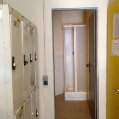 Ideal Youth Hostel in Barcelona, Spain from 161$, photos, reviews - zenhotels.com bathroom photo 2