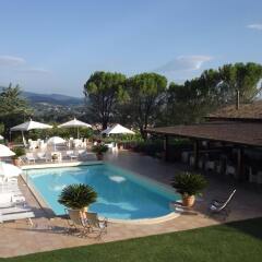 Hotel Ristorante La Fattoria Сполето бассейн фото 3