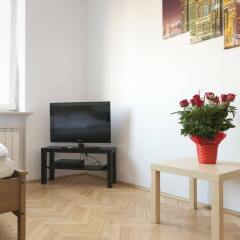 Отель Apartament One by Your Freedom Польша, Варшава - отзывы, цены и фото номеров - забронировать отель Apartament One by Your Freedom онлайн комната для гостей фото 3