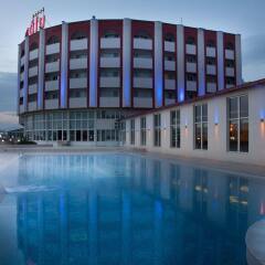 Отель Orucoglu Thermal Resort бассейн