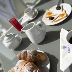Waldorf Suite Hotel в номере