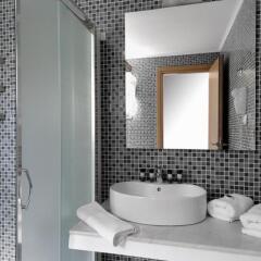 Отель Krotiri Resort Ситония ванная фото 2