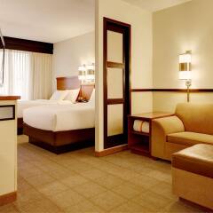 Отель Hyatt Place Columbus Dublin сейф в номере