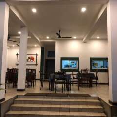 Отель Dasu's Restaurant & Villa интерьер отеля