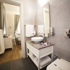 Triada Hotel Buyukada Турция, Бююкада - отзывы, цены и фото номеров - забронировать отель Triada Hotel Buyukada онлайн ванная