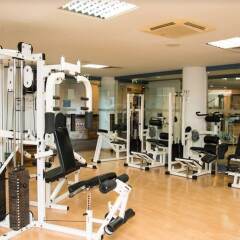 Отель Paphos Gardens Holiday Resort фитнесс-зал