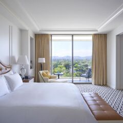 Отель Waldorf Astoria Beverly Hills Беверли Хиллс комната для гостей фото 3