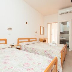 Hotel Benvenuti Гаттео-а-Маре комната для гостей фото 5