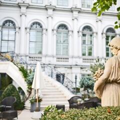 Отель Palais Coburg Residenz фото 8