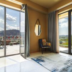 Отель Brim Hotel Грузия, Тбилиси - отзывы, цены и фото номеров - забронировать отель Brim Hotel онлайн балкон
