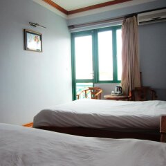 Green Bay Hotel Halong комната для гостей