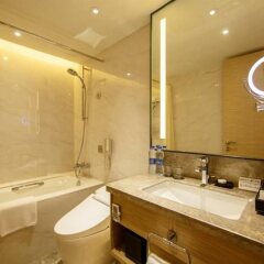 Hotel Equatorial Shanghai ванная