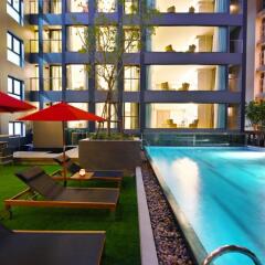 Отель M Pattaya Hotel Таиланд, Паттайя - отзывы, цены и фото номеров - забронировать отель M Pattaya Hotel онлайн бассейн фото 2