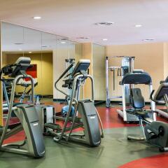 Cambria Hotel Columbus - Polaris фитнесс-зал фото 2