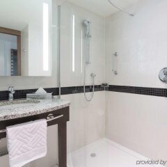 Отель Hampton by Hilton Warsaw City Centre Польша, Варшава - - забронировать отель Hampton by Hilton Warsaw City Centre, цены и фото номеров ванная