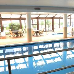 Отель Best Western Joliet Inn & Suites бассейн