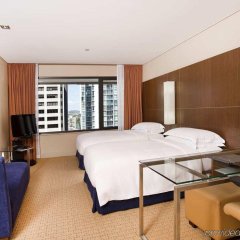 Hilton Brisbane in Brisbane, Australia from 213$, photos, reviews - zenhotels.com guestroom