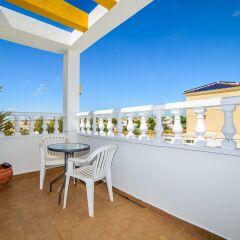 Отель Bungalow Bennecke Casa Stone Испания, Ориуэла - отзывы, цены и фото номеров - забронировать отель Bungalow Bennecke Casa Stone онлайн балкон