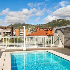 Отель Hipark by Adagio Nice Франция, Ницца - 3 отзыва об отеле, цены и фото номеров - забронировать отель Hipark by Adagio Nice онлайн бассейн фото 2