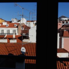 Отель Bairro Alto Centre of Lisbon Португалия, Лиссабон - отзывы, цены и фото номеров - забронировать отель Bairro Alto Centre of Lisbon онлайн балкон