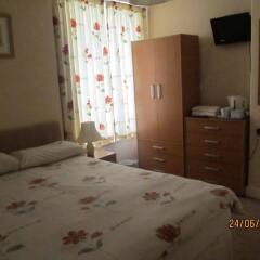 The Kings Cross Hotel сейф в номере