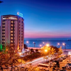 Best Western Plus Hotel Konak пляж