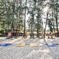 Отель Long Beach Chalet Таиланд, Ланта - отзывы, цены и фото номеров - забронировать отель Long Beach Chalet онлайн фитнесс-зал фото 3