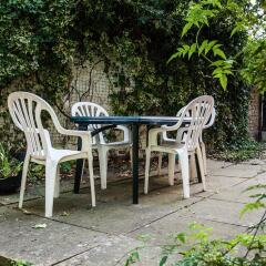 Отель Charming Peaceful 2 Bed with Parking and Garden Великобритания, Лондон - отзывы, цены и фото номеров - забронировать отель Charming Peaceful 2 Bed with Parking and Garden онлайн фото 2