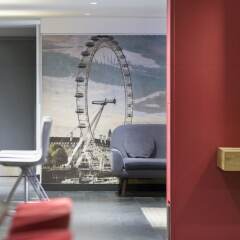 Отель Holiday Inn Express Southwark интерьер отеля фото 2