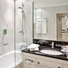 Отель Austria Trend Parkhotel Schoenbrunn Вена ванная