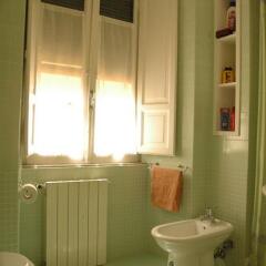 Отель B&B Orti Di Trastevere ванная фото 2